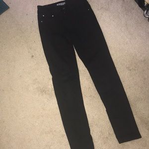 Black skinny jeans